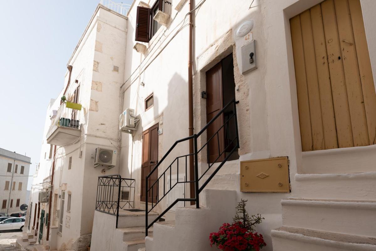 Casa Flanc - Charme Storico Nel Centro Di Ostuniヴィラ エクステリア 写真
