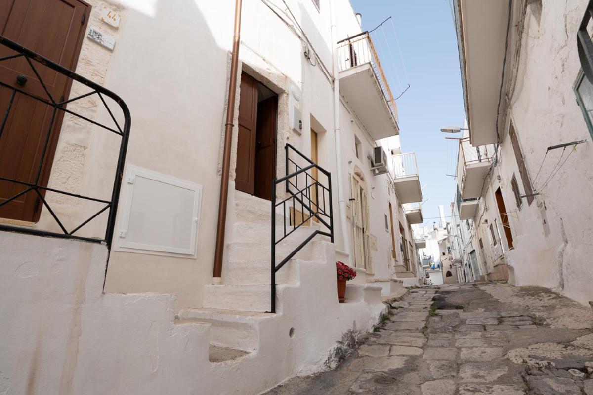 Casa Flanc - Charme Storico Nel Centro Di Ostuniヴィラ エクステリア 写真